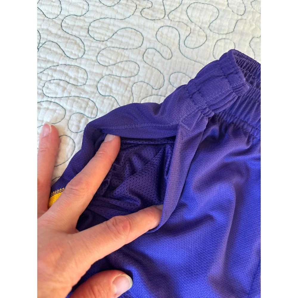 Nike Kobe Bryant Boys Dri-FIT Basketball Shorts Purple Size Small